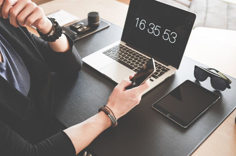 我會因為沒有提交年度業務報告而被罰款嗎？如何編制年度經營報告